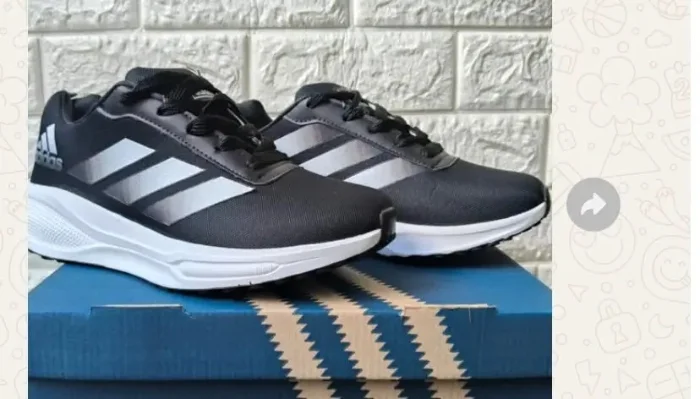 Zapatillas Deportivas Duramo. Disponibles del 35 al 44 Blanco Negro y Azul.