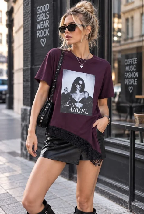 Remera Asimétrica con Encaje