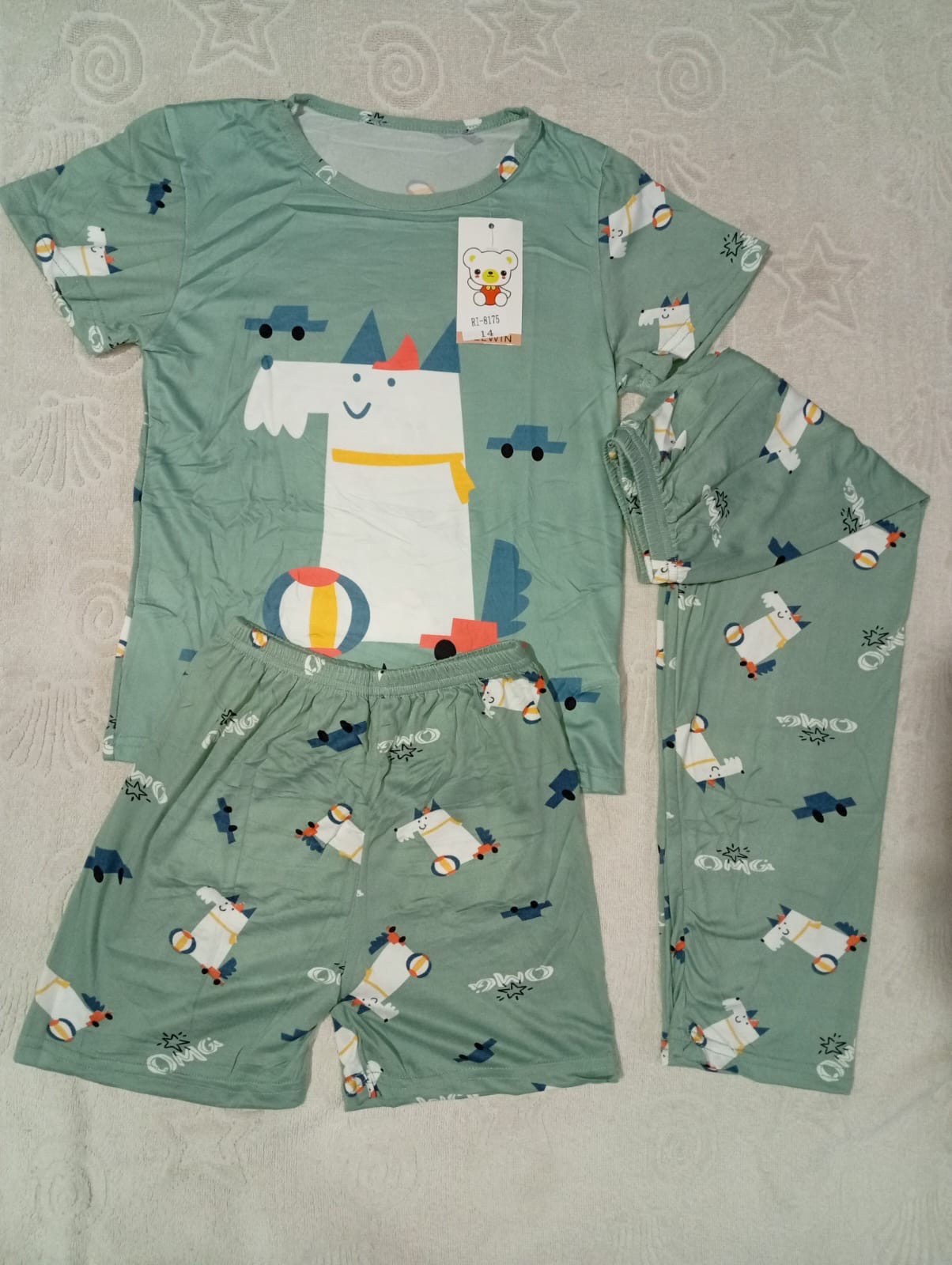 Pijamas 3 Piezas - d950e432-ce4d-4378-bde3-ac28cffe279f.jpeg