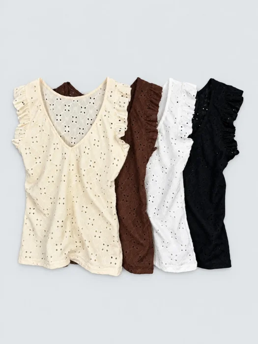 Musculosa Broderie Escote V con Voado