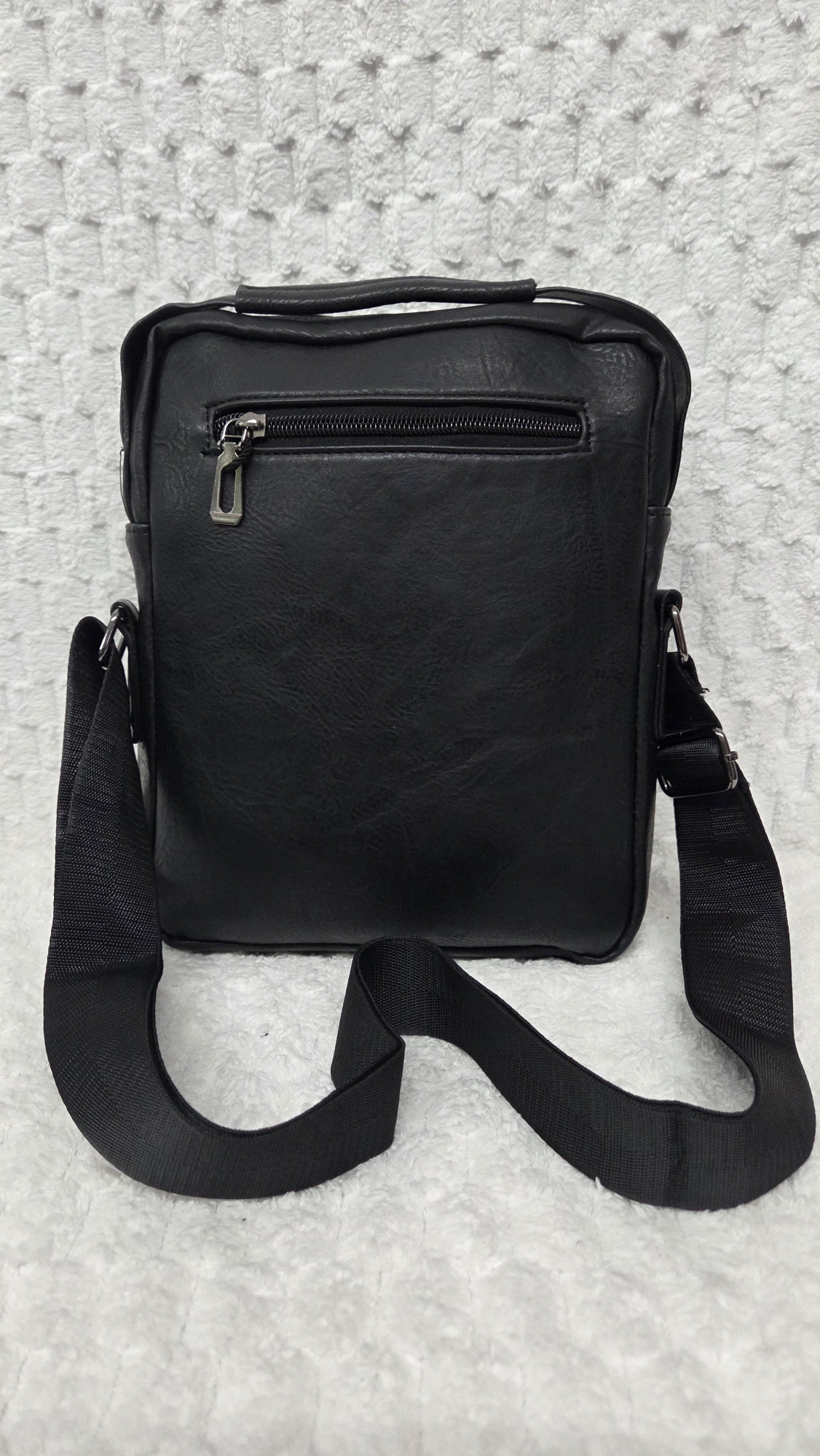 Morral Cruzado de Hombre en Cuero Pu con Tira Regulable - Imagen 6