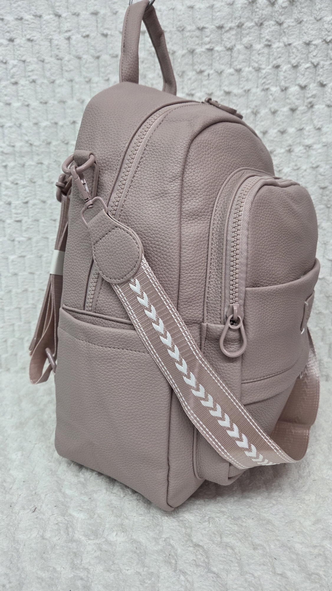 Mochila Morral de Cuero Pu Excelente Calidad con Tira Desmontable - Imagen 7