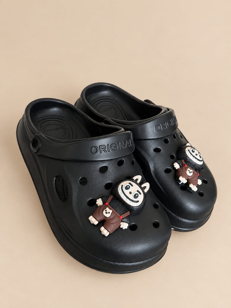 Crocs Niños - aa12249d-98d6-4bde-9a8b-fd74699dd9d9.jpeg