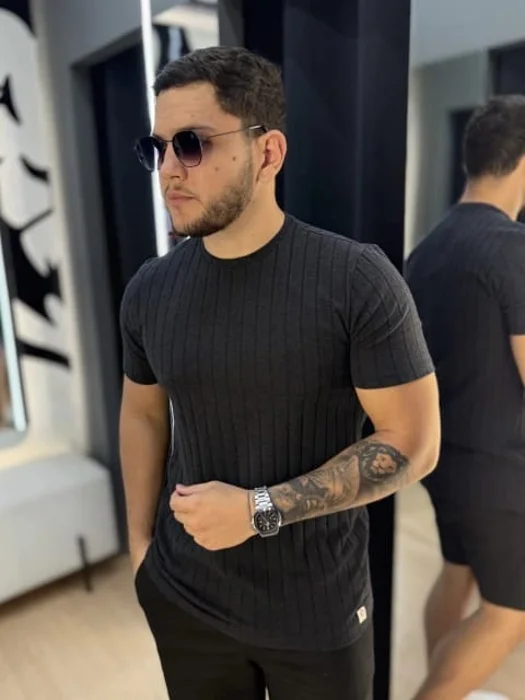 Remera Morley