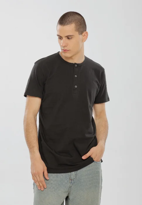 Remera Adam
