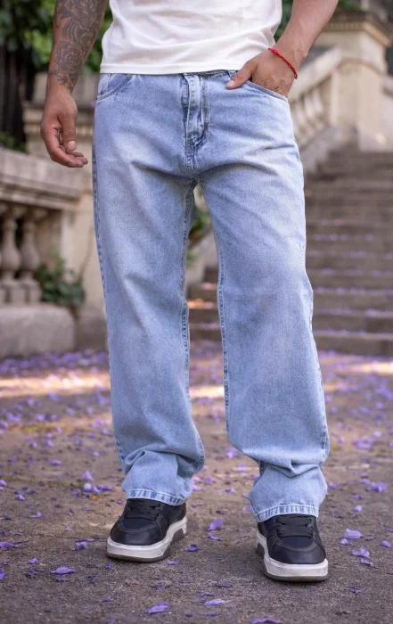 Pantalón Jeans Mom Celeste Claro