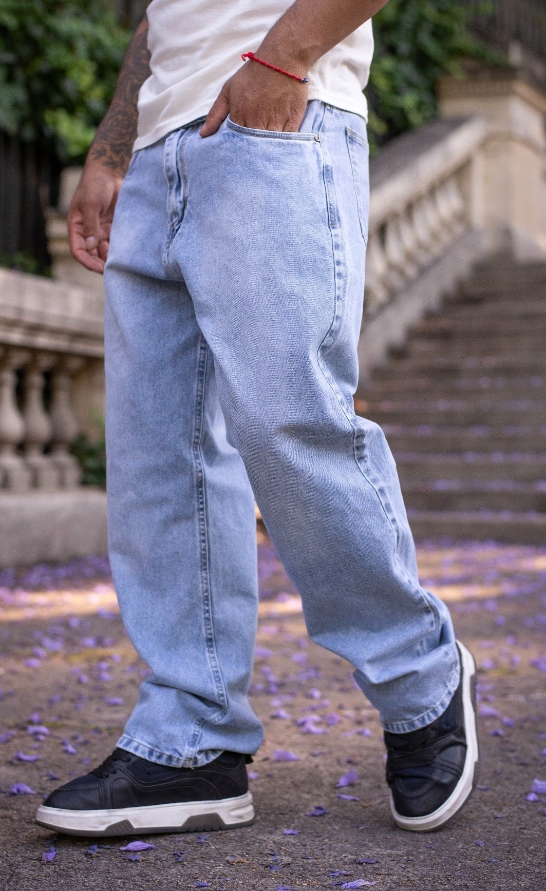 Pantalón Jeans Mom Celeste Claro - Imagen 2