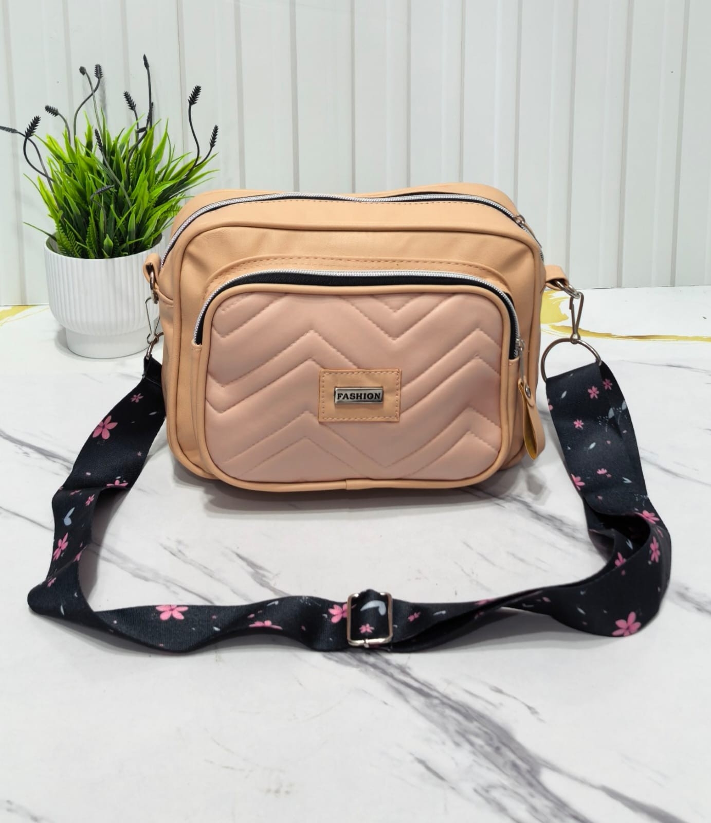 Morral
Cuero Ecológico Excelente Calidad. - Imagen 3