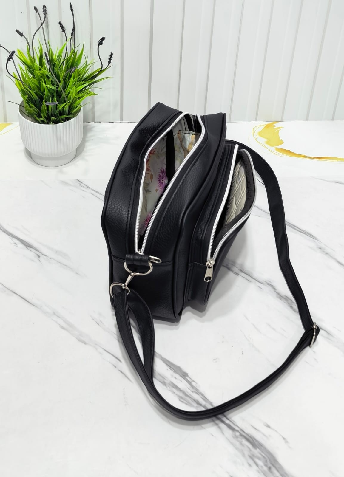 Morral
Cuero Ecológico Excelente Calidad. - Imagen 6