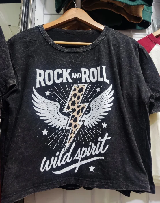 Remera Batik Tipo Pupera
