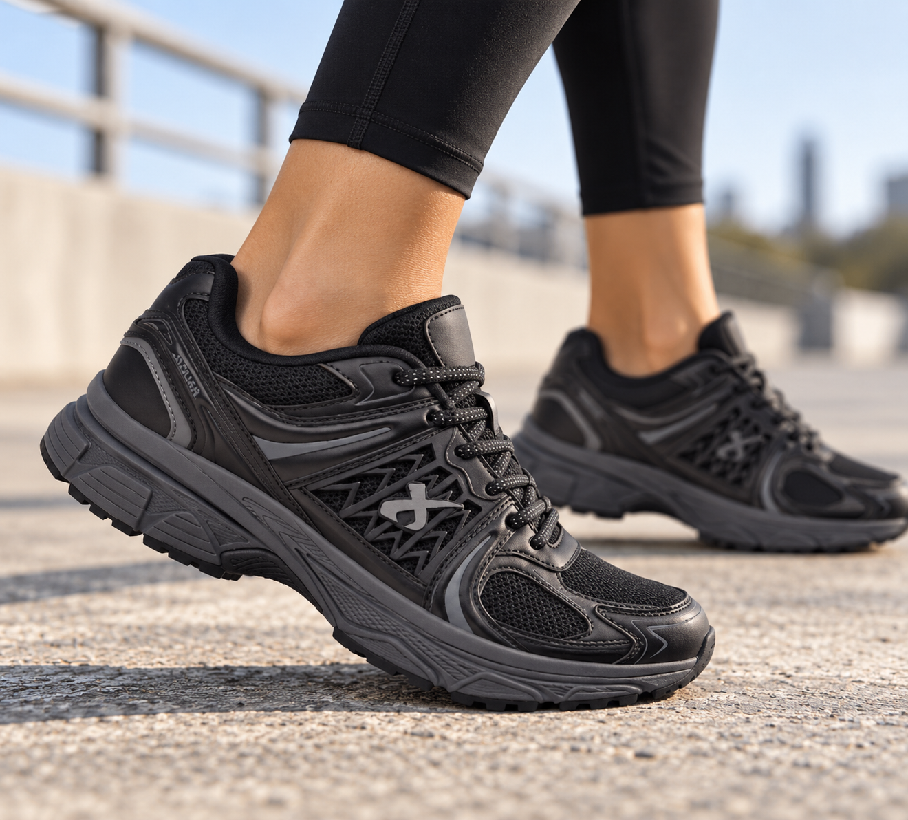 Zapatilla Deportiva Mujer Jaguar Original Importadas Art. 4355 (35 al 40) - Imagen%20de%20ChatGPT%2026%20sept%202026%2C%2009_05_33.png