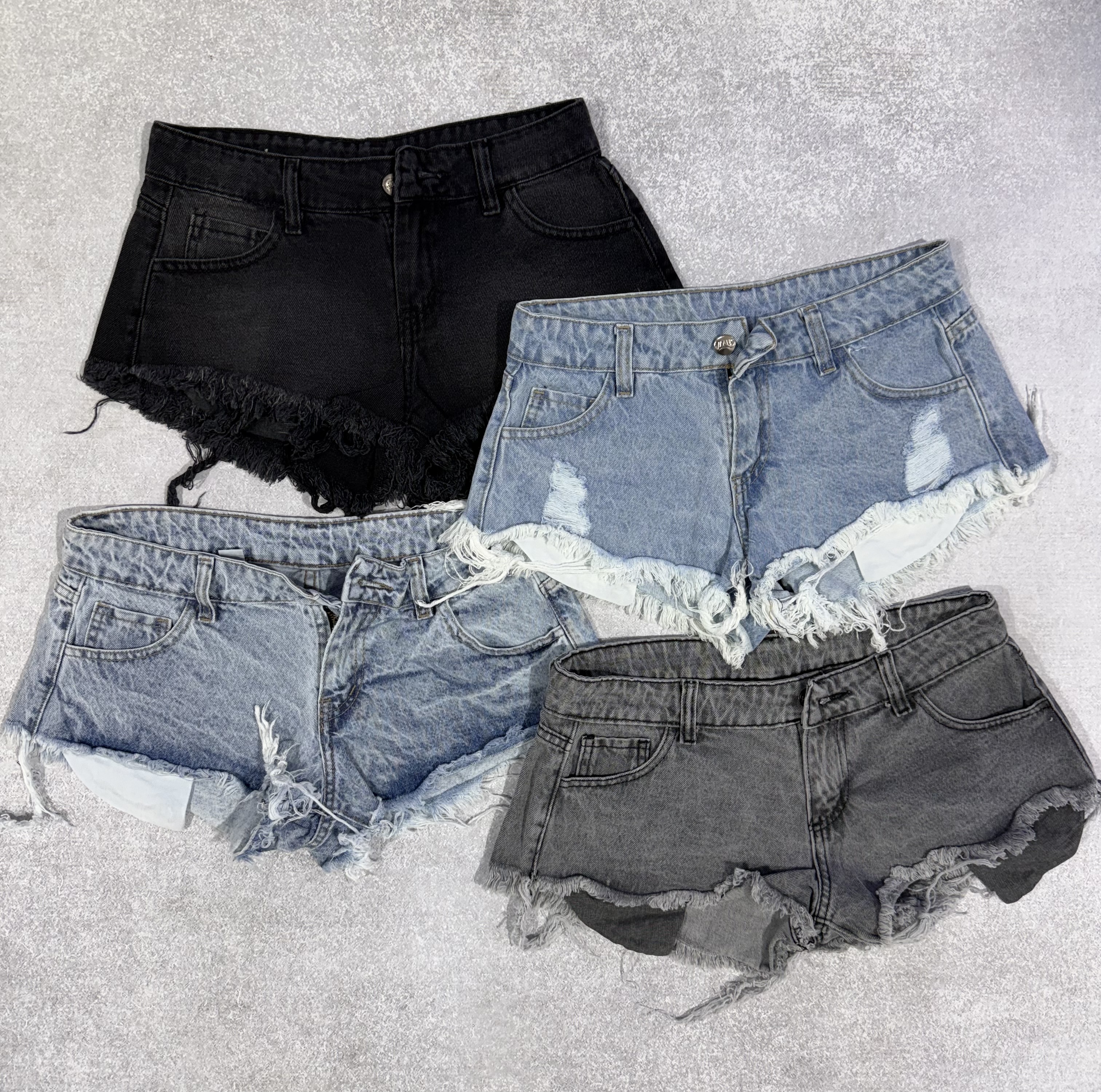 Short Denim Tiro bajo y Alto Talles 34 al 42 - IMG_9048.jpeg