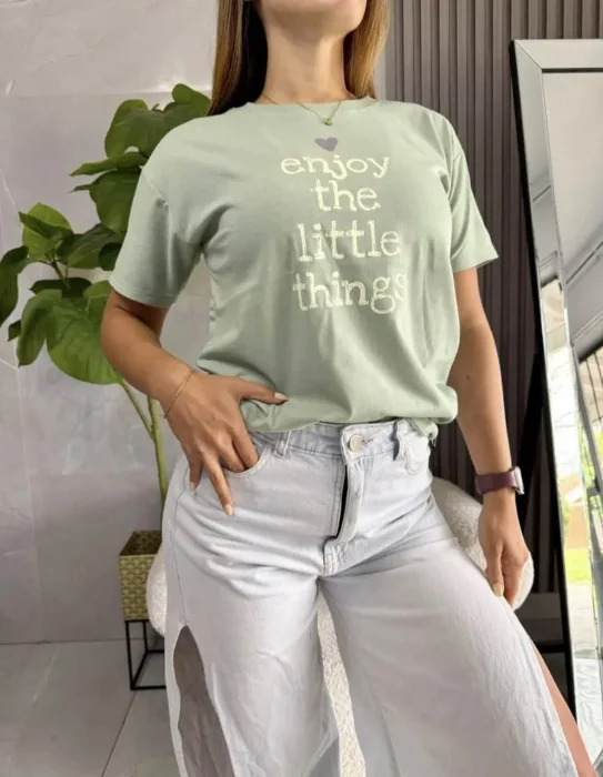 Remera Enjoy Gliter