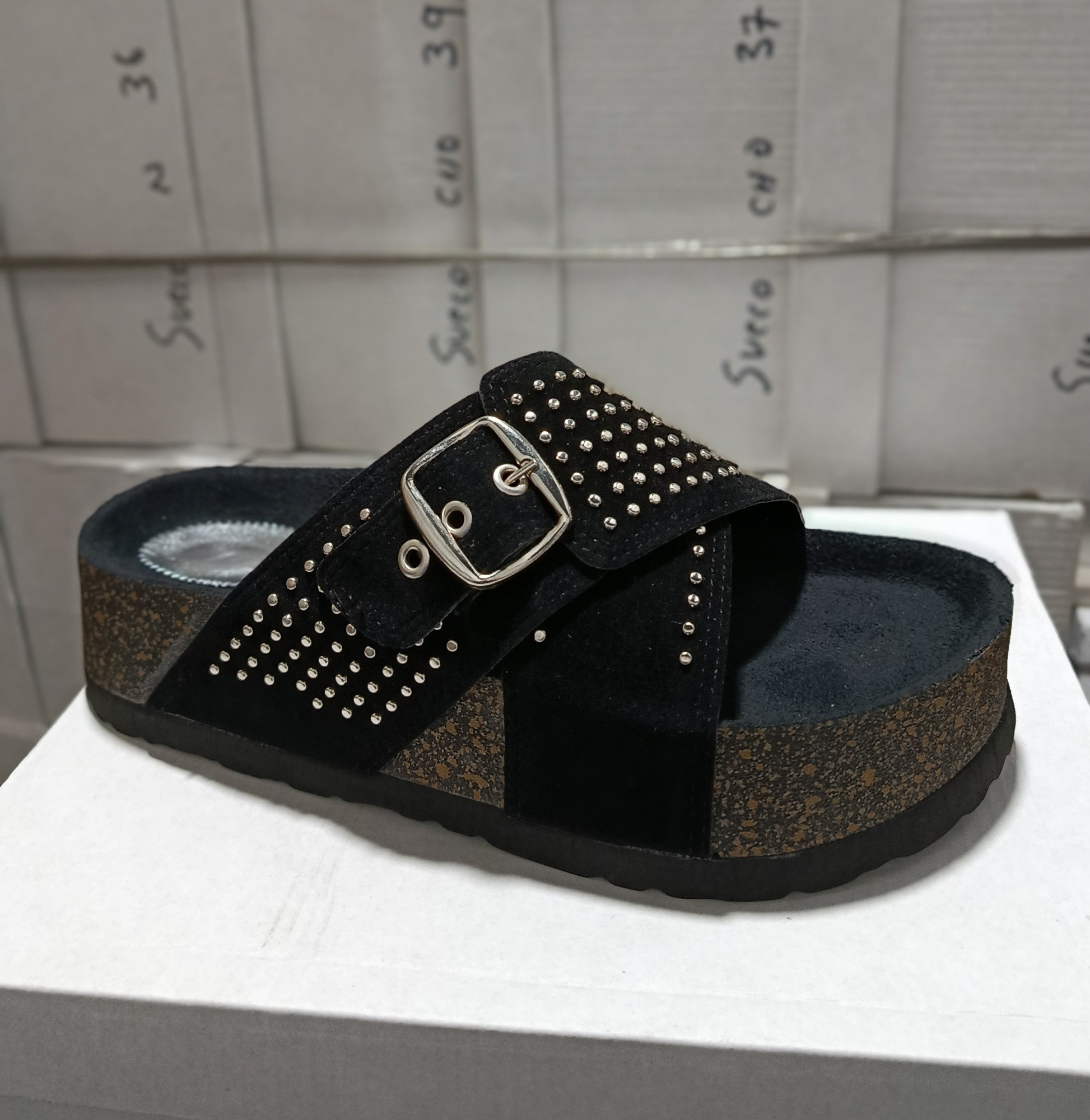 Sandalias Altas Negro Hebilla Regulable - Imagen 2