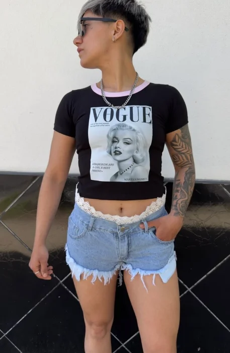 Microshort con Encaje