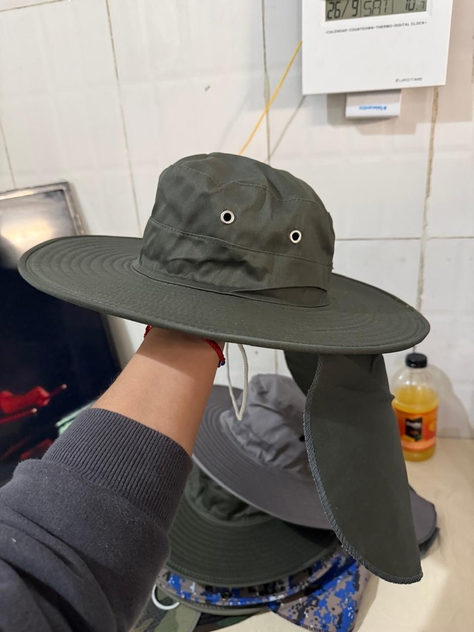 Sombrero Tapa Nuca - Imagen 2
