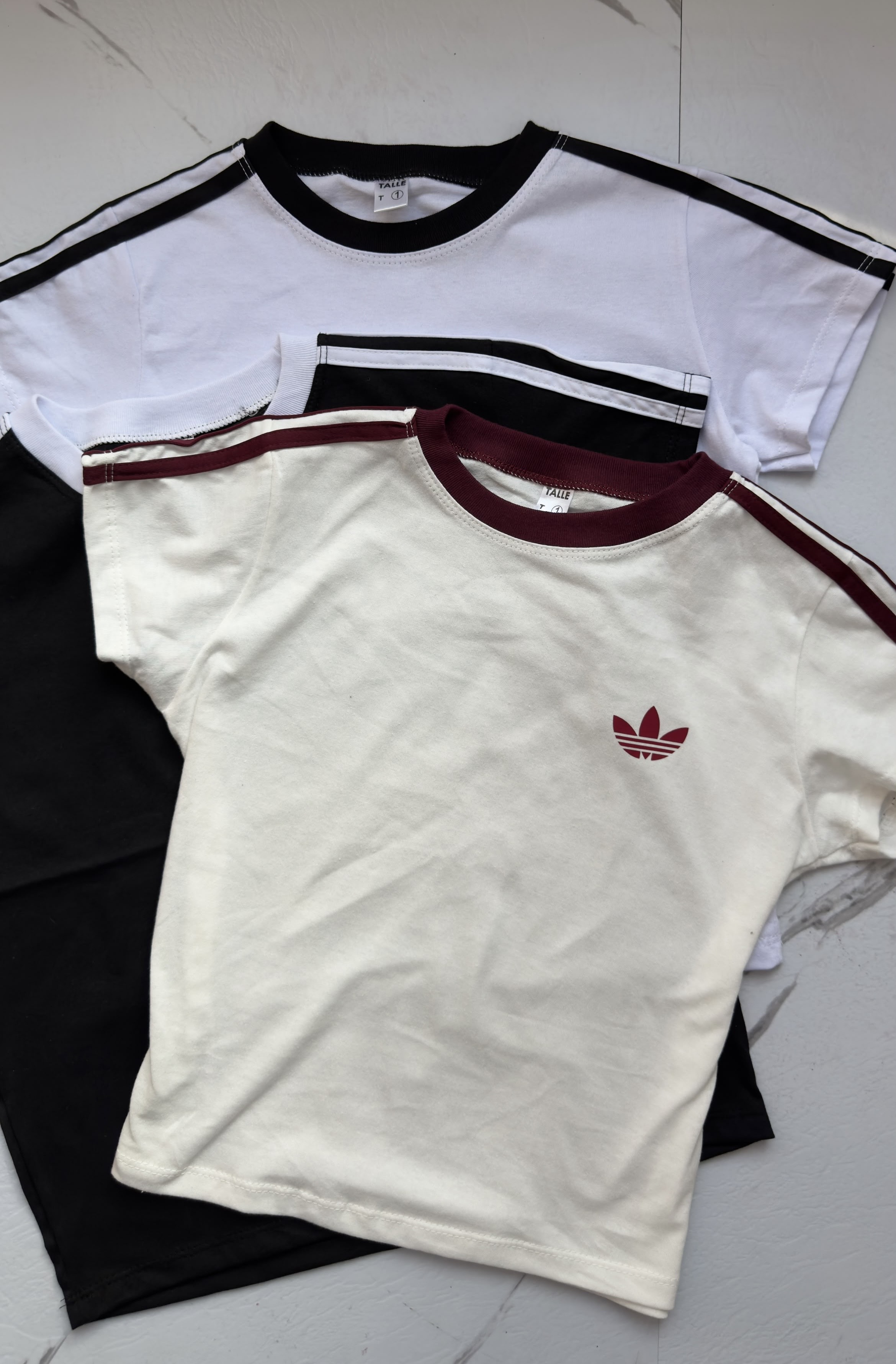 Baby Tee Adi - b0d620fd-f587-47f0-987f-a8256cfb208e.jpeg