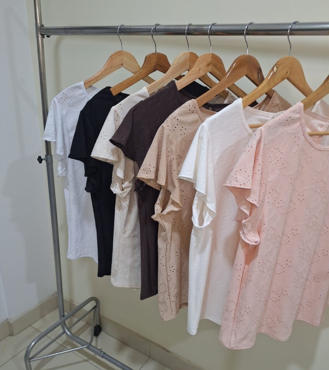 Blusa de Broderi por Pedido y Curva - Imagen 2
