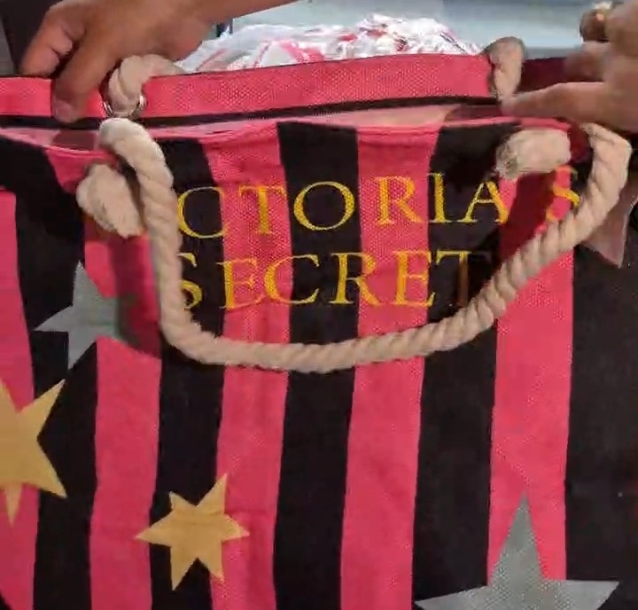 Bolso Playero V S Nuevo Ingreso! - Imagen 3