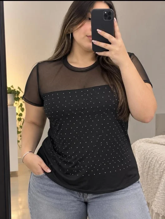 Remera con Brillos Talle Especial