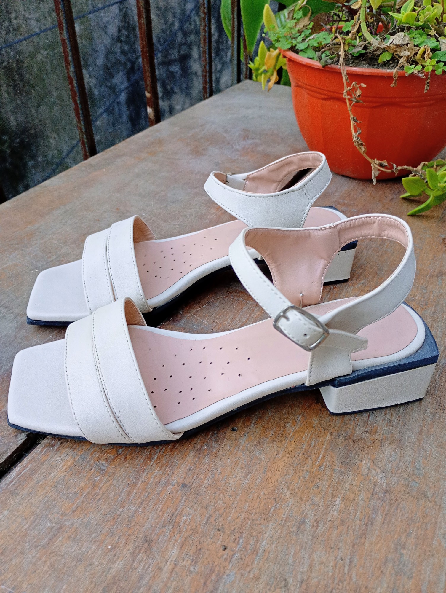 Sandalias Taco Cuadrado. - Imagen 5