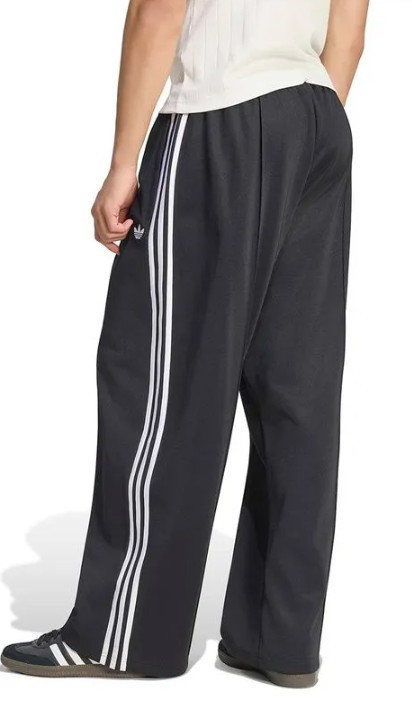 Jogging Deportivo para Hombre con Lineas. - Imagen 3