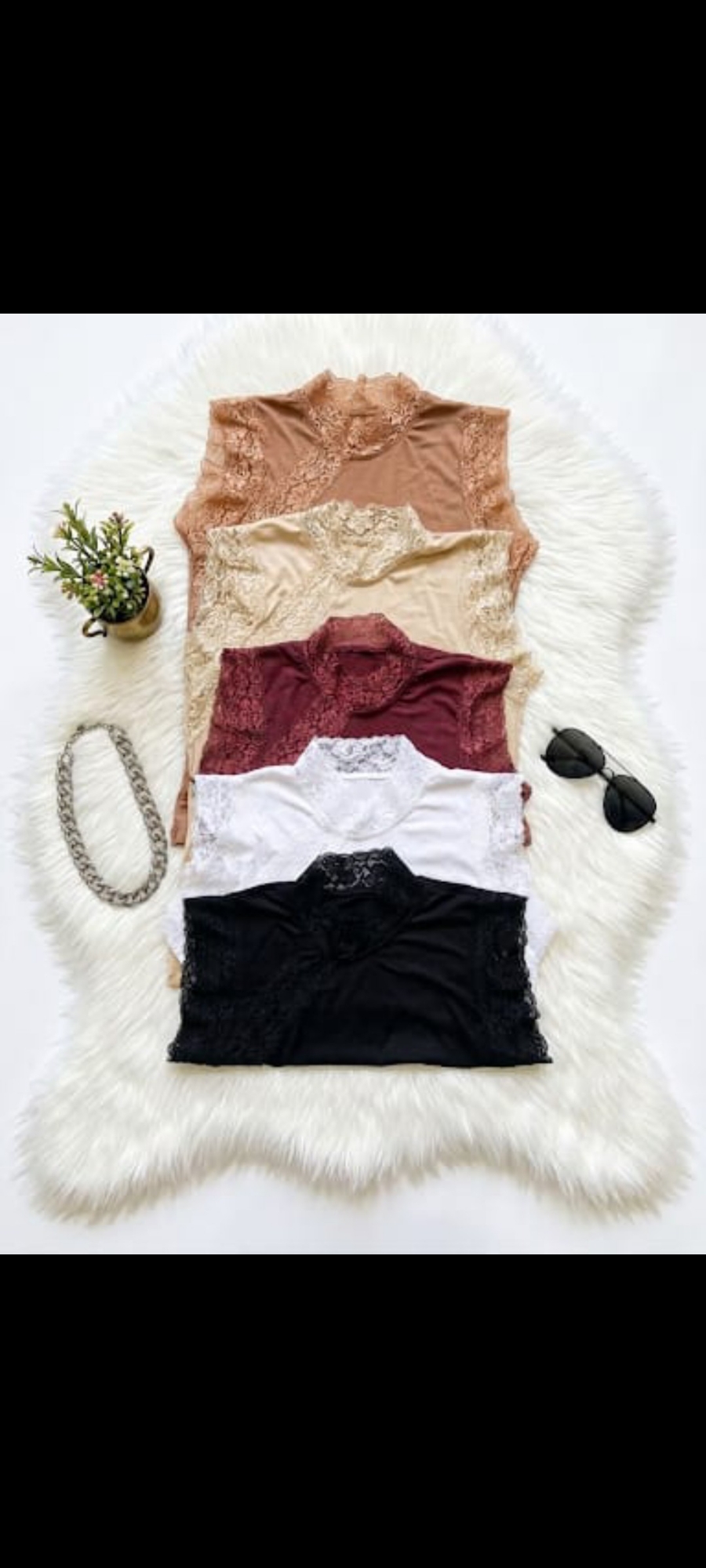 Musculosa  con Puntilla Cuello y Pecho - Imagen 3