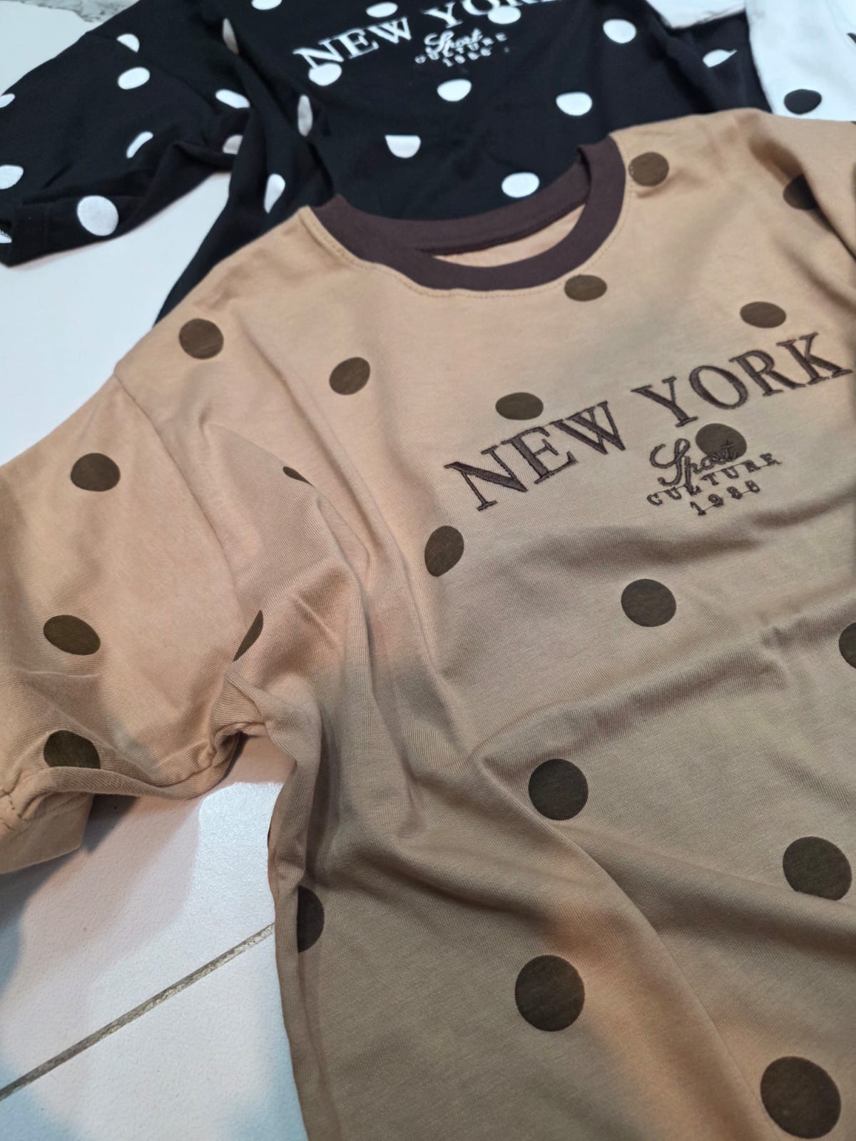 Remera Algodón Lunares Bordado - Imagen 2