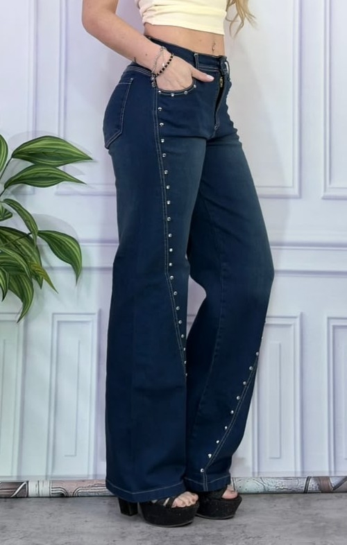 Jeans Wide Leg con Tachas ( Elastizado) - Imagen 2