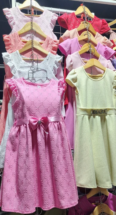 Vestidos de Nena Wafle Broderie y Crep con Brillo