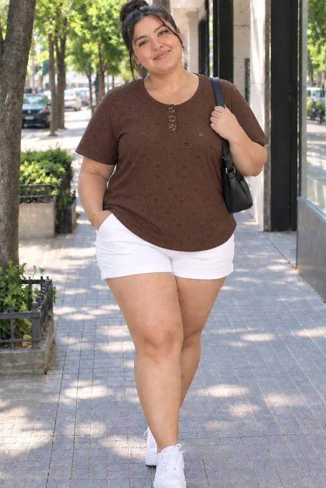 Remeras con Botones Talle Grandes  Tela Brodery