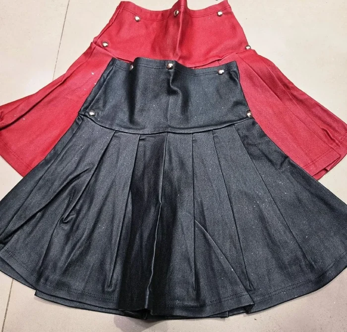 Mini Niña Engomada