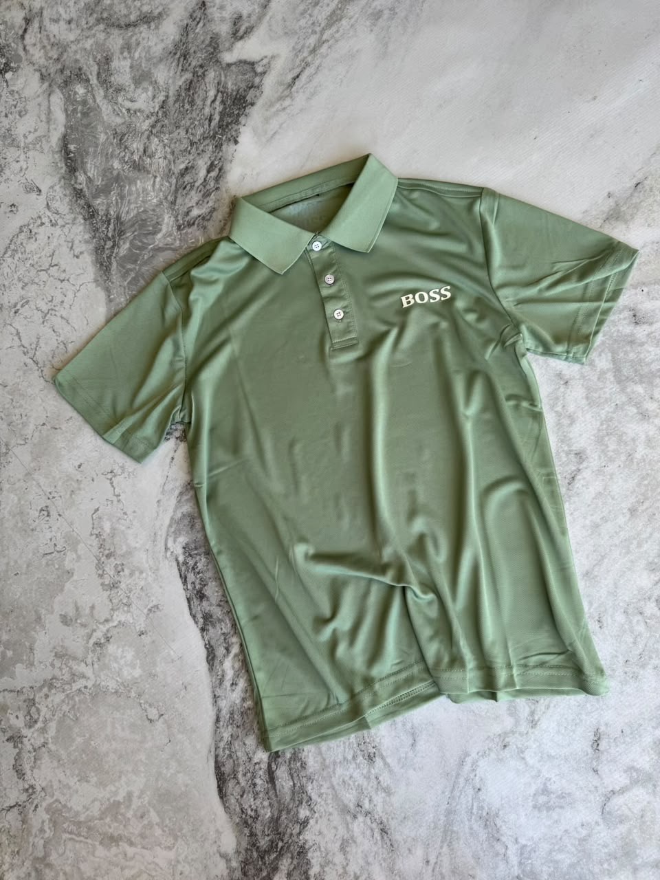 Chomba Hugo Boss Importado Premium - 52d5e59f-b515-4e66-9fd8-d98624c56b85.jpeg