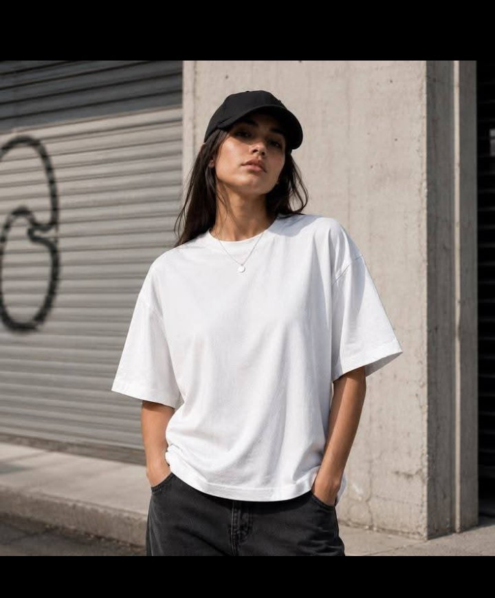 Remera Boxy Fit Oversize - Imagen 3