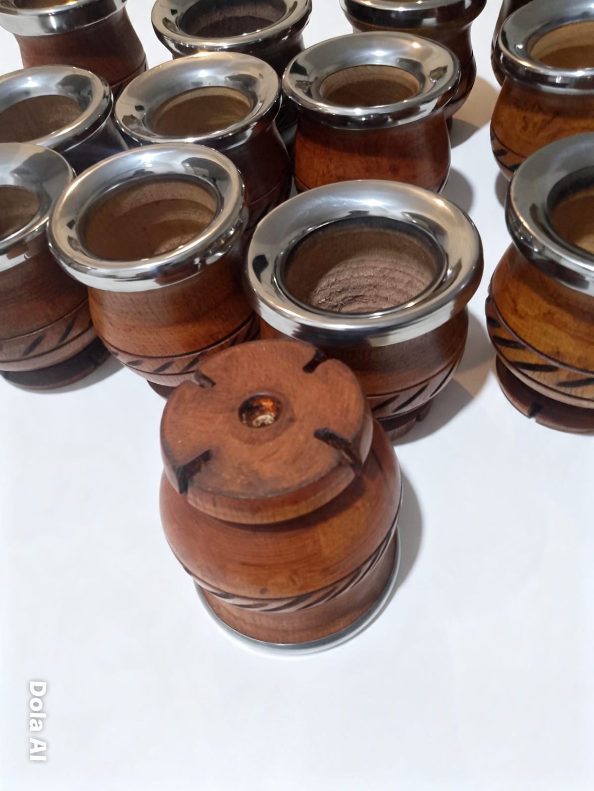 Mate Trebol de Algarrobo con Virola de Acero - Imagen 2