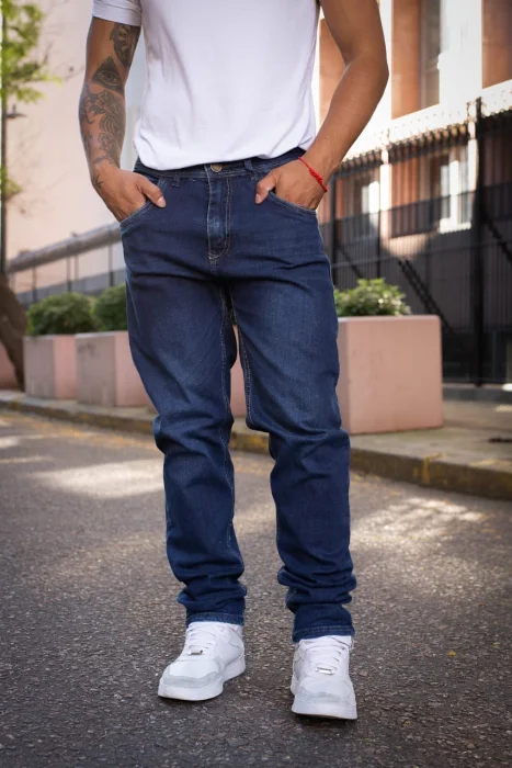 Pantalón Vaquero Corte Clásico Elaztizado