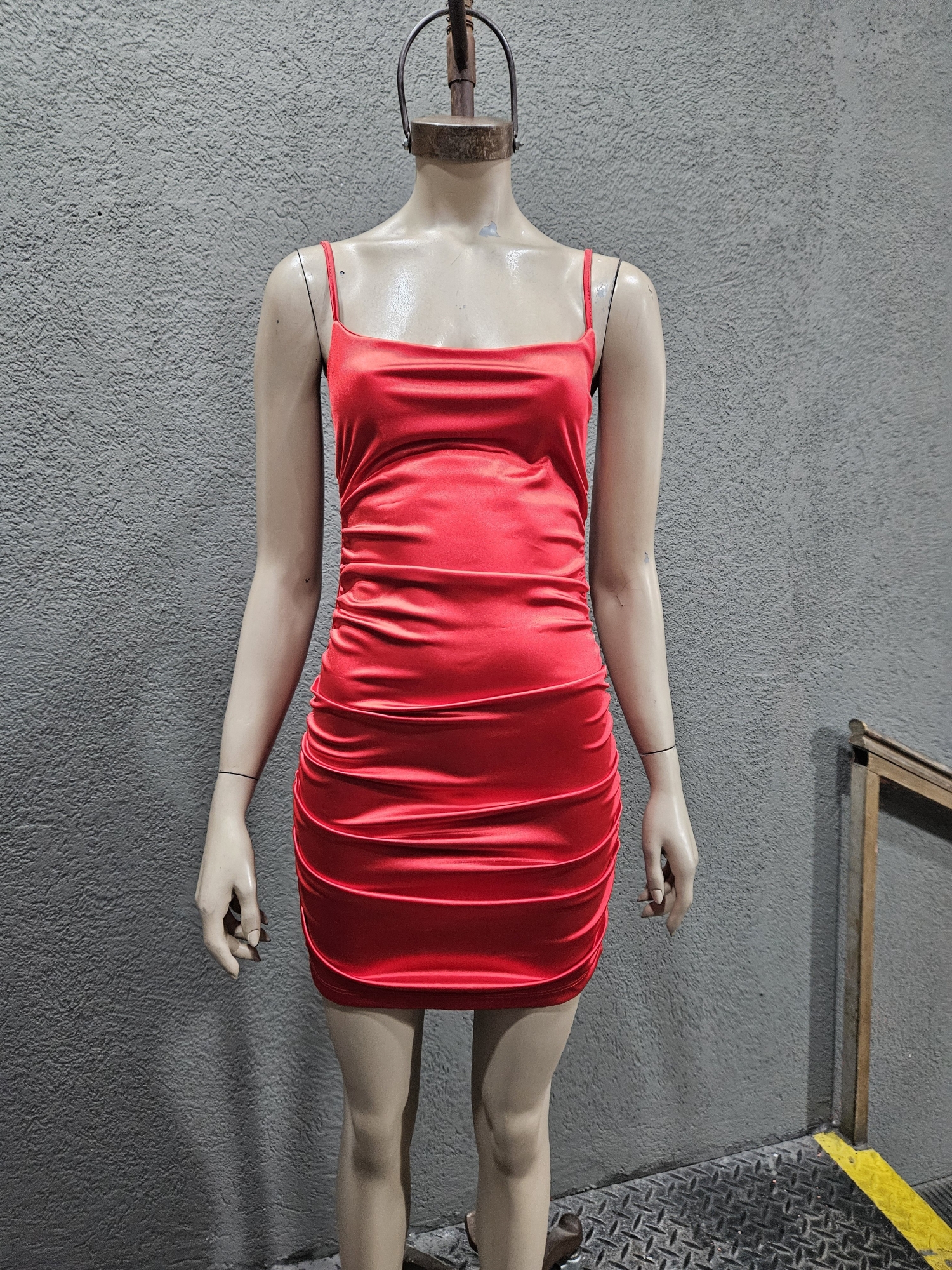 Vestido Saten Clasico - Imagen 3