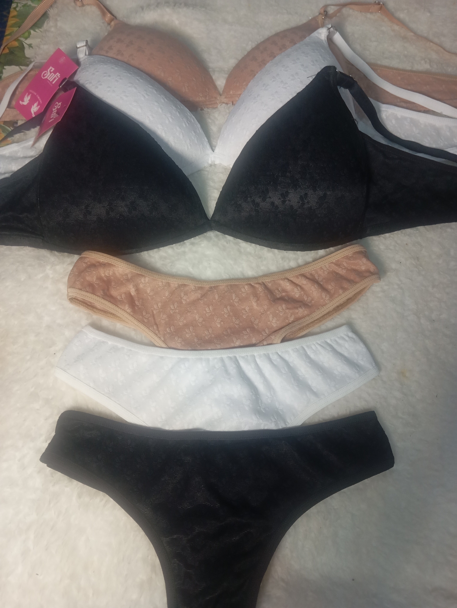 Conjunto Triángulo Armado ,vienen con Caja - Imagen 3