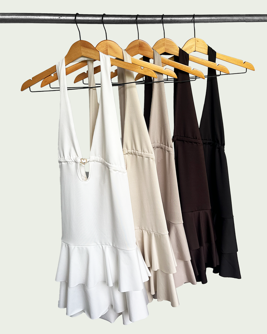 Vestido Halter Corazón Microfibra con Volados - Vestido_Halter_Microfibra_Corazon_perchero.png