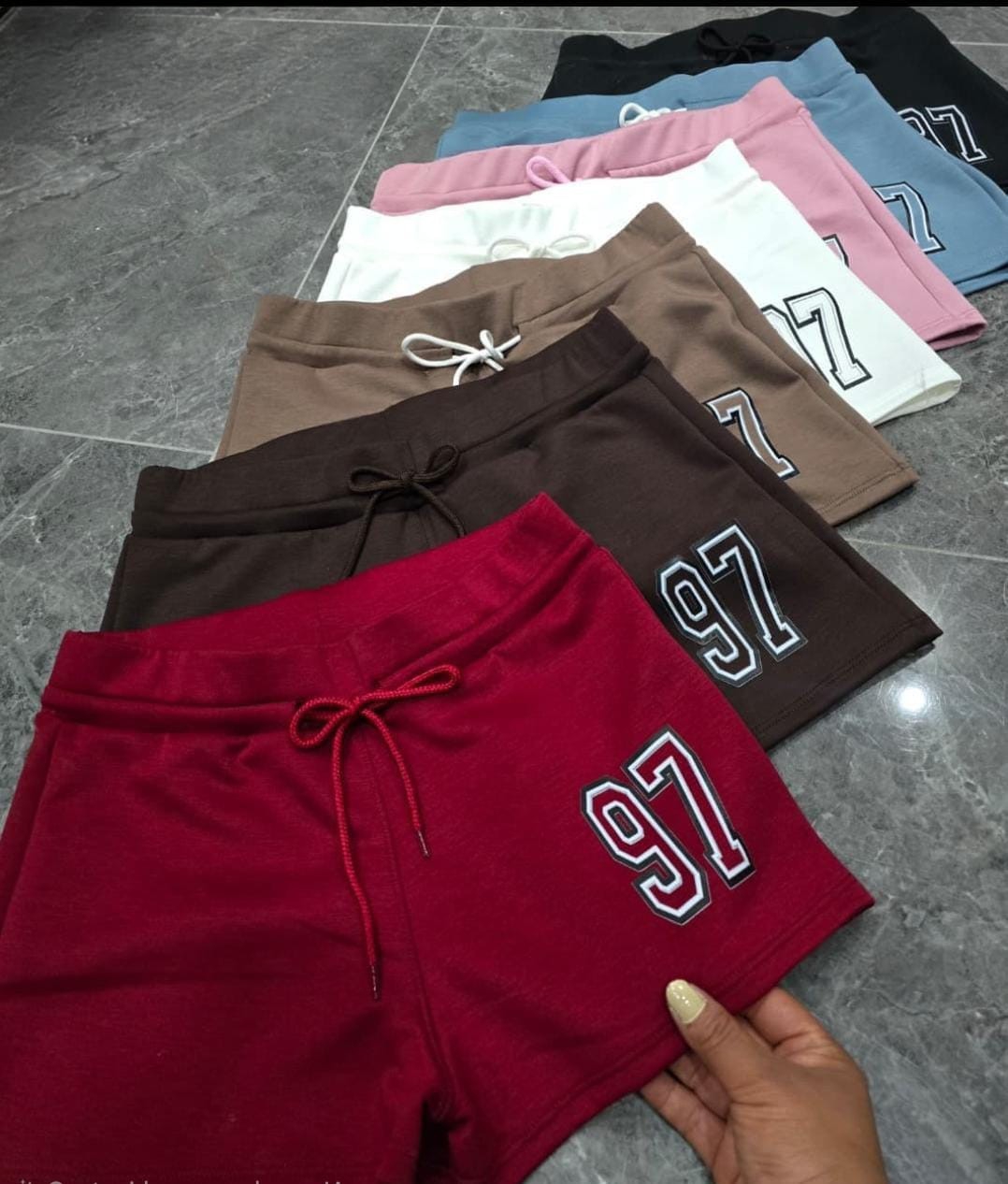 Short 97 - Imagen 2