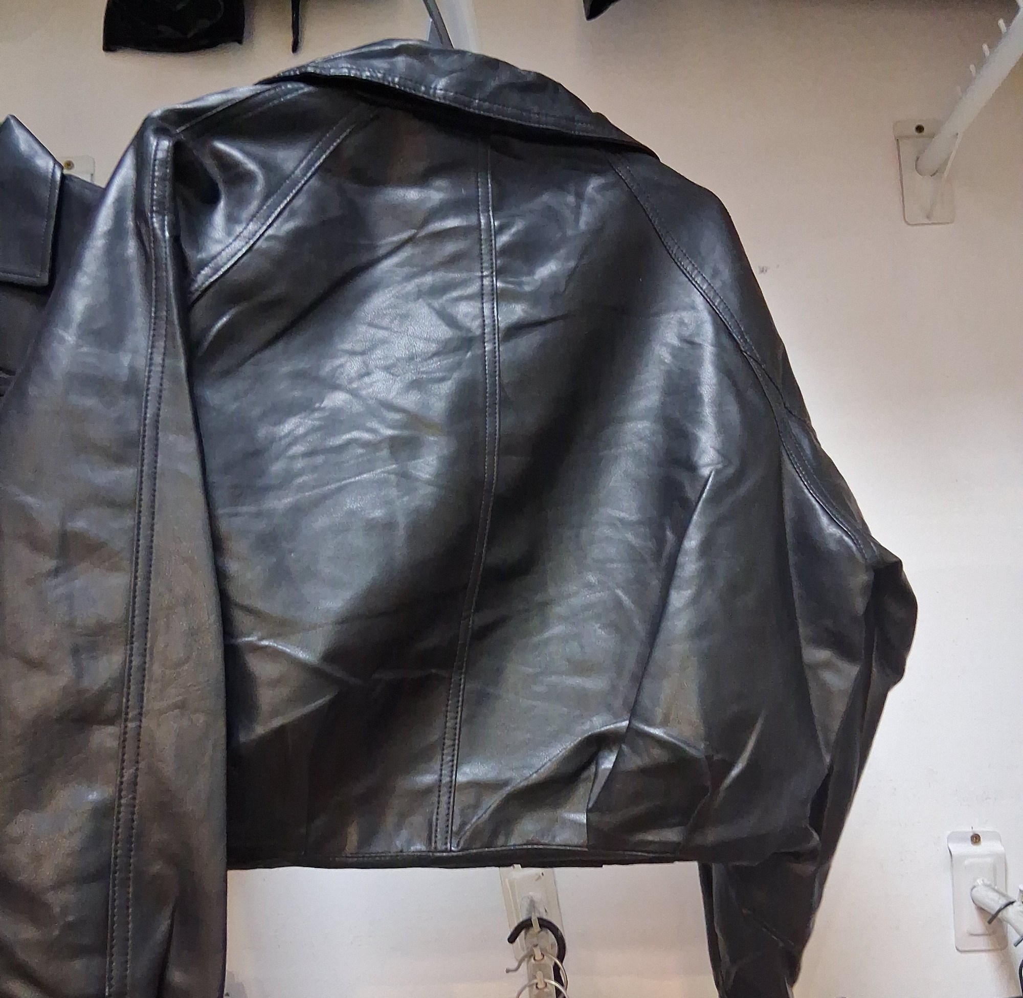 Bomber Cuero - Imagen 3