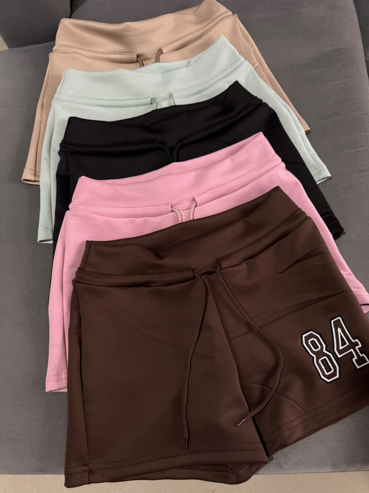 Shorts 84 - Imagen 3