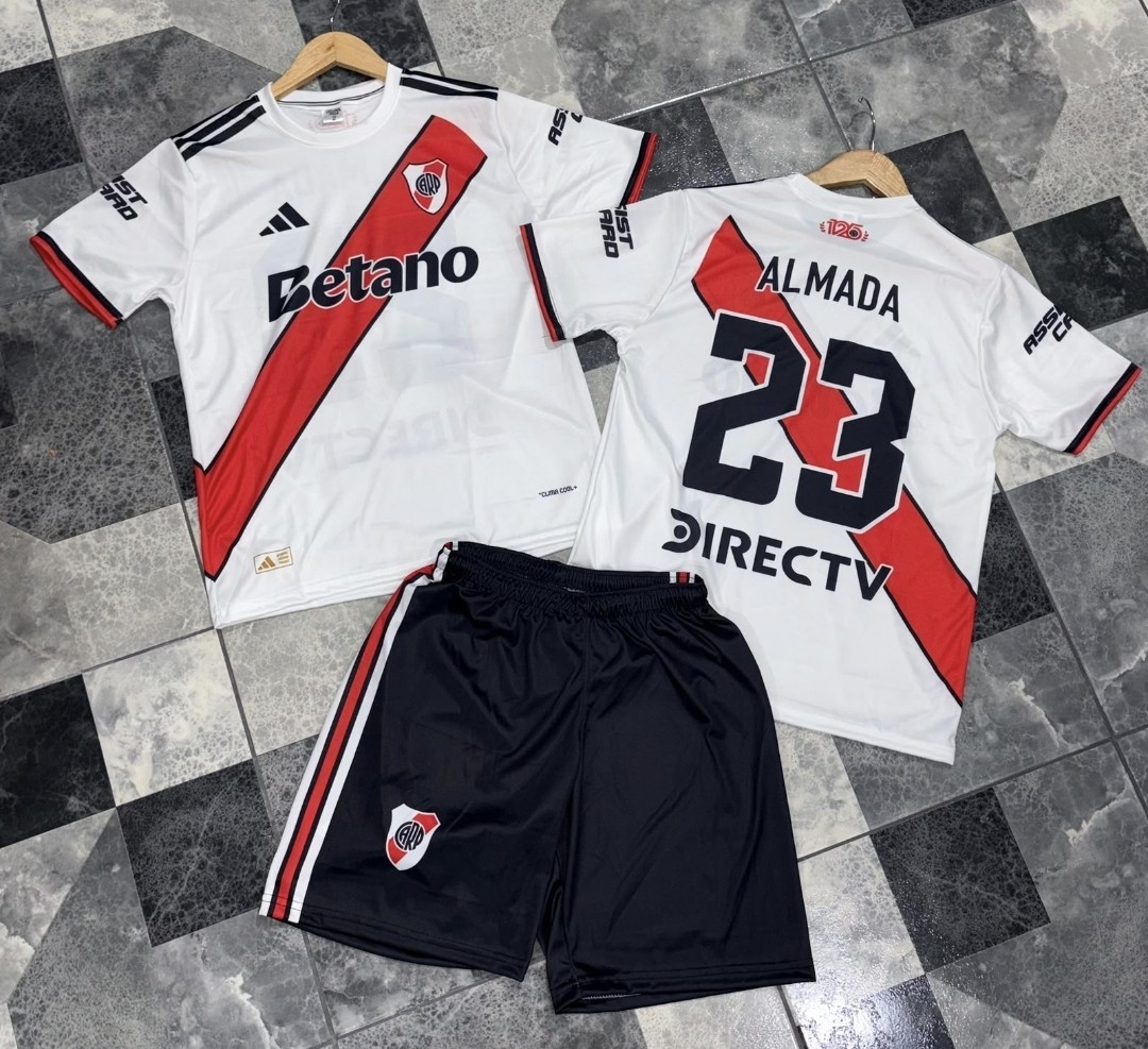 Conjunto de  River Adulto - Imagen 2
