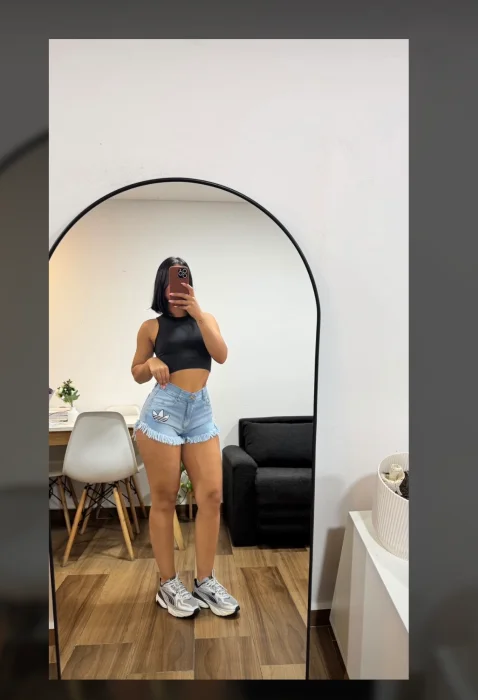 Short Playero Adi