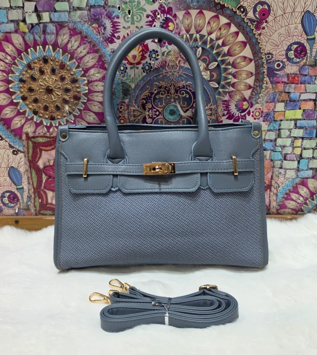 Nuevo Ingreso Cartera Morral de  Excelente Calidad  en Cuero Pu 
medida