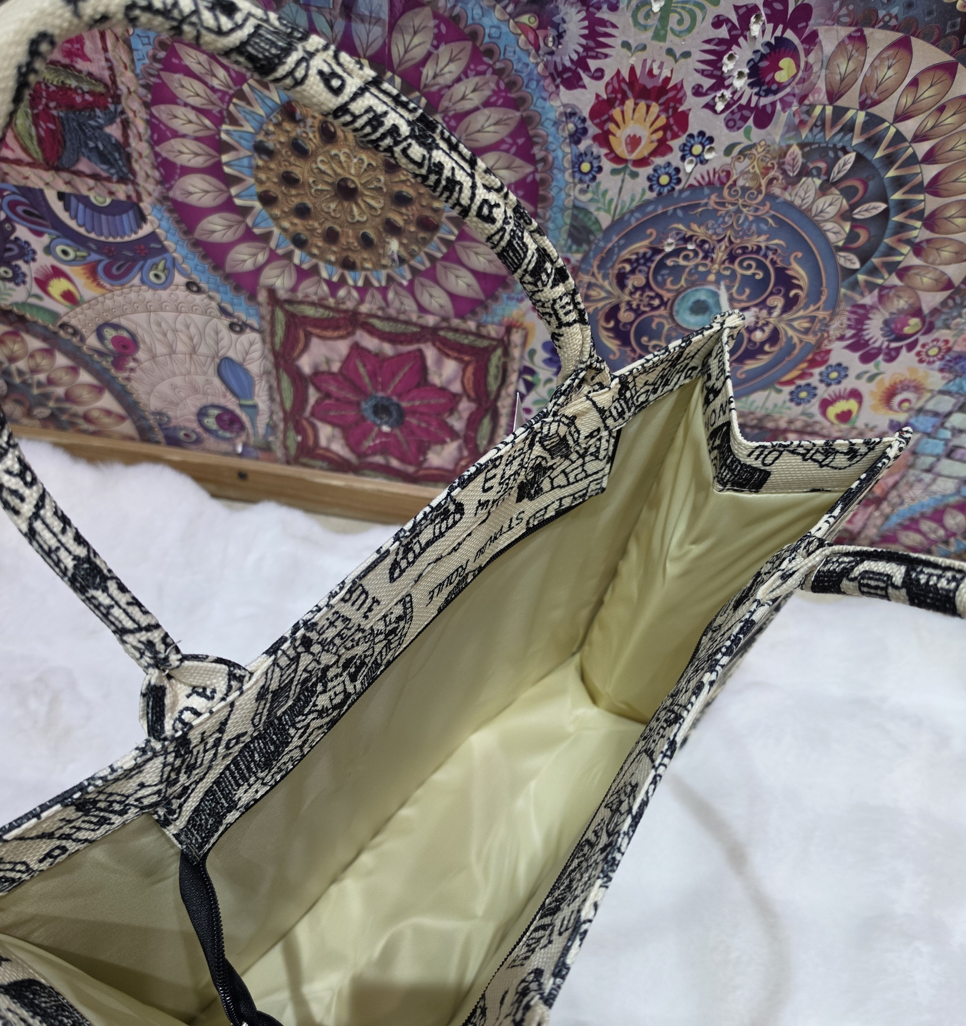 Nuevo Ingreso de Hermoso Bolso de Tela Rigida Impermeable Excelente Calidad - Imagen 4