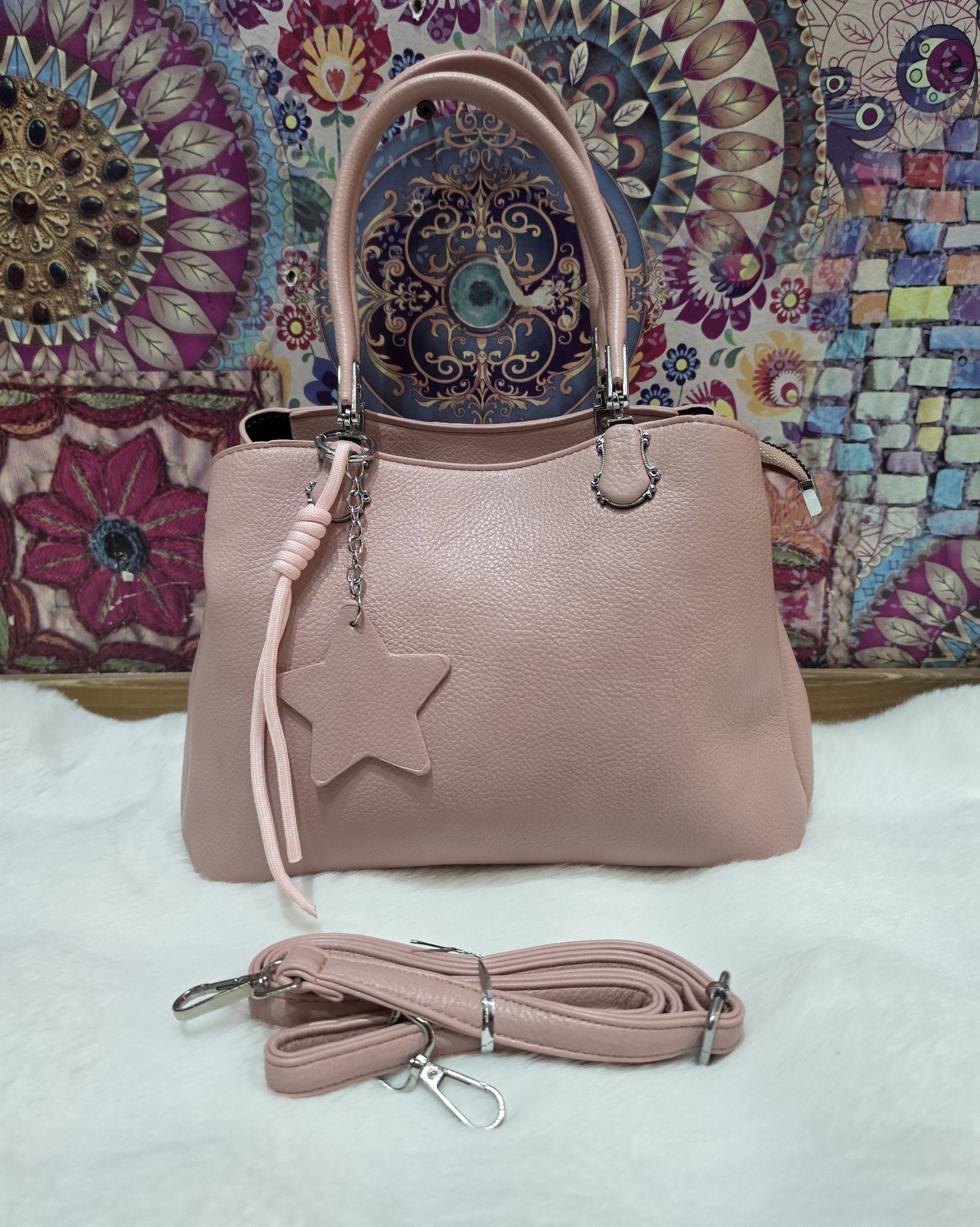 Nuevo Ingreso Cartera Morral de Excelente Calidad en Cuero Pu - Imagen 2
