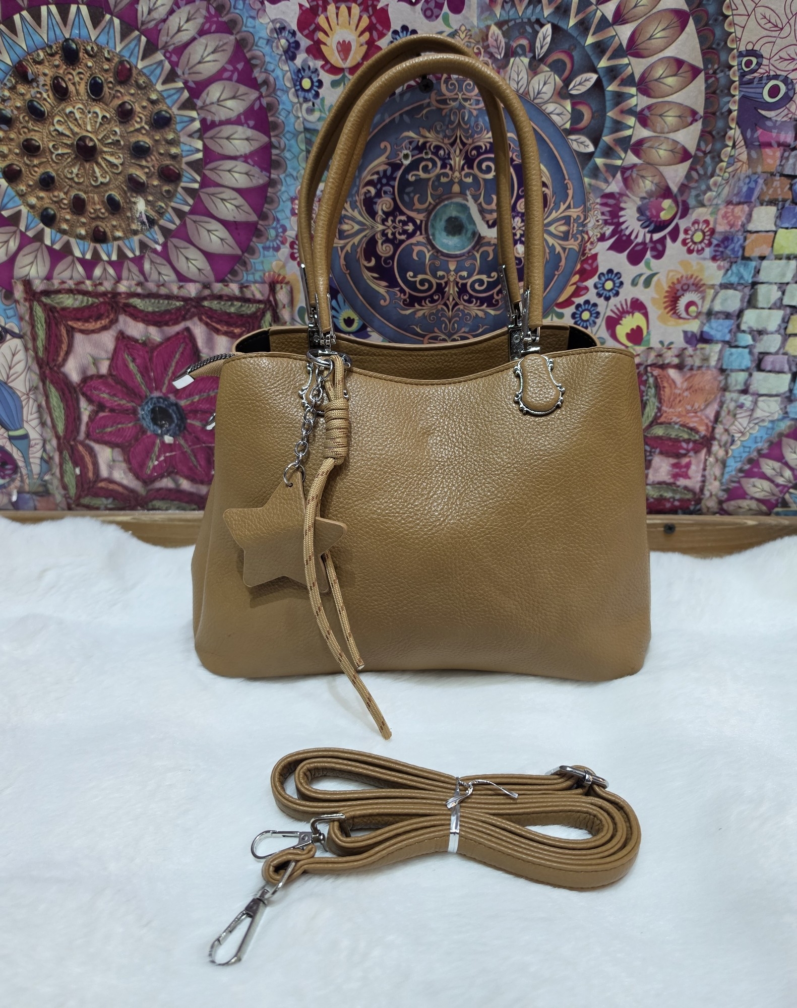 Nuevo Ingreso Cartera Morral de Excelente Calidad en Cuero Pu - Imagen 3