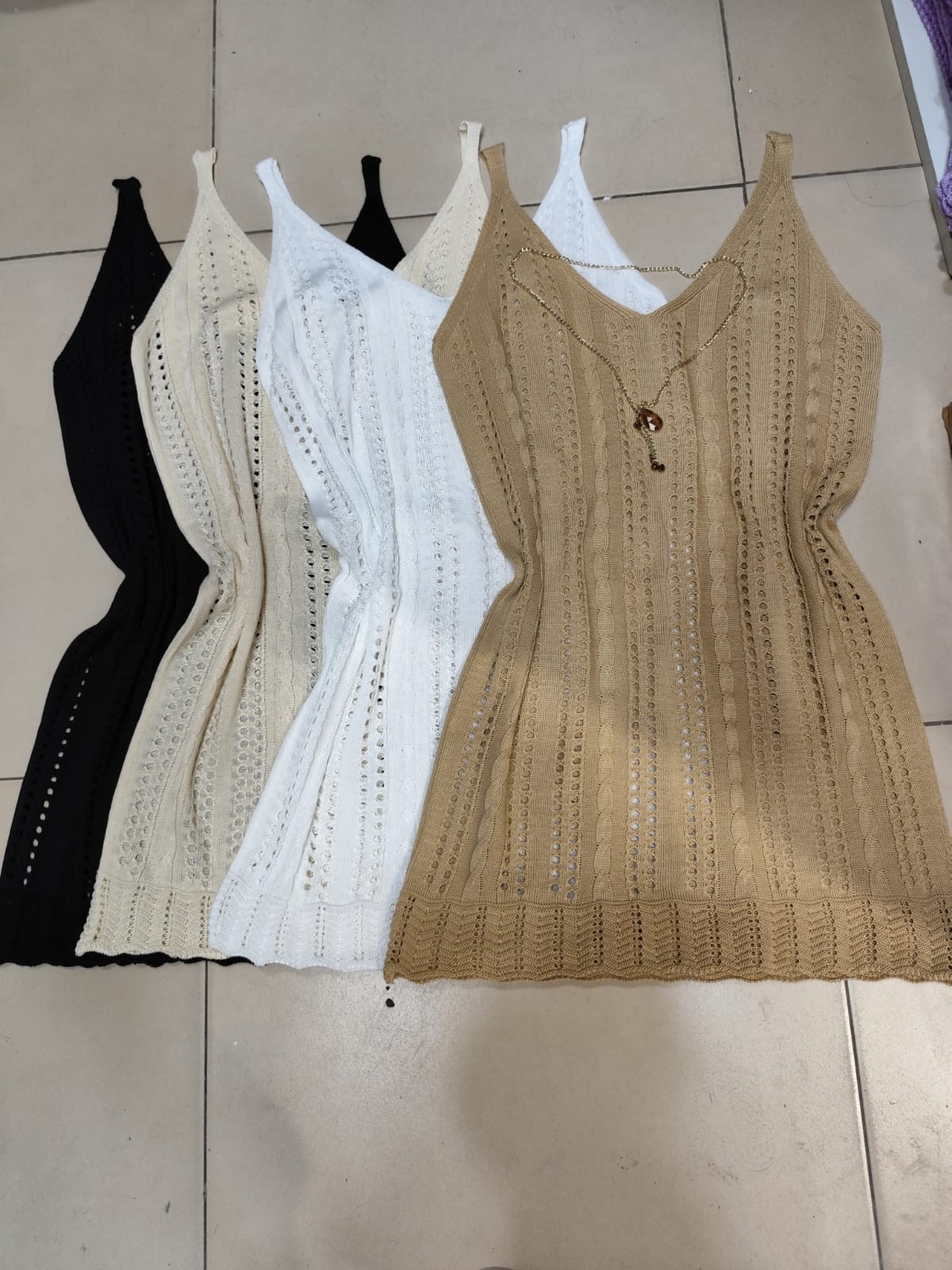 Vestidos de Thessa - Imagen 3