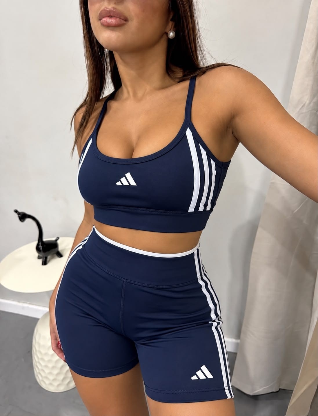 Conjunto Adi Premium - Imagen 2